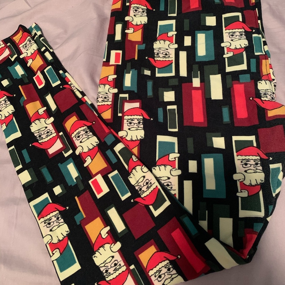 TC Lula Roe Santa Leggings